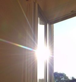 Spiegelfolien - Sonnenschutz mit Sonnenschutzfolien für Fensterscheiben